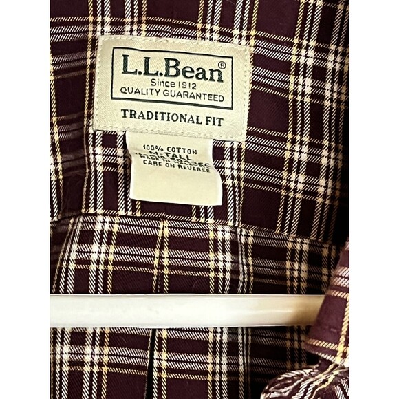L.L. Bean Shirt Men's Medium Burgundy White Plaid Cotton Traditional Button-Down - Picture 3 of 3